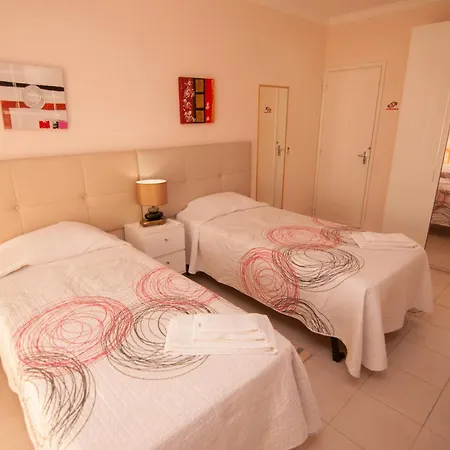 Terencio T2 2 Bedroom * Албуфейра